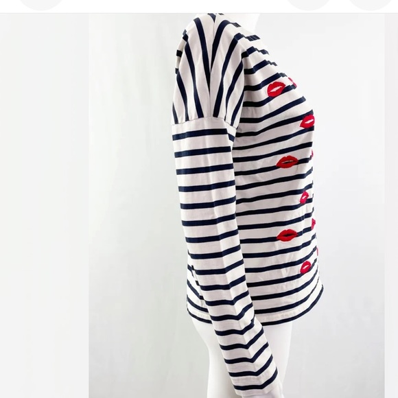 J. Crew top white Blue Striped Long Sleeve Shirt Embroidered red lips kisses M - Picture 4 of 12